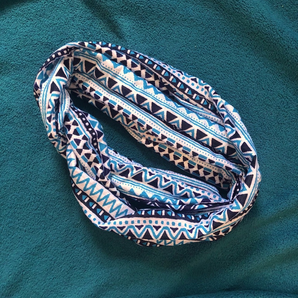 BRAND NEW infinity scarf